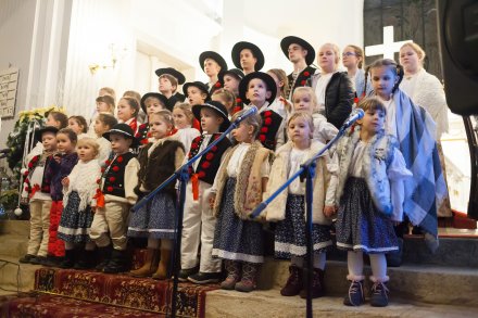 Dzieci z zespołu "Mała Wisła"